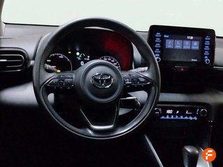 Toyota Yaris 1.5 120H Business Plus
