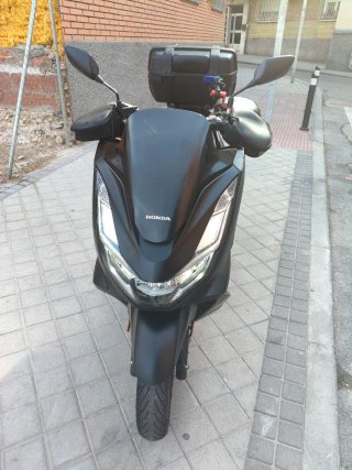 Honda PCX 125 Negra