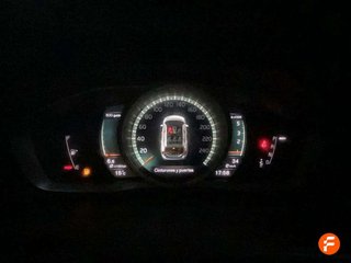 Volvo V60 2.0 D3 Momentum Auto