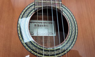 guitarra clasica alhambra 2c