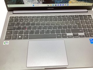 pc portatil samsung 750xgk