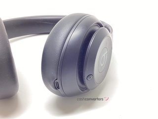 diadema beats studio pro
