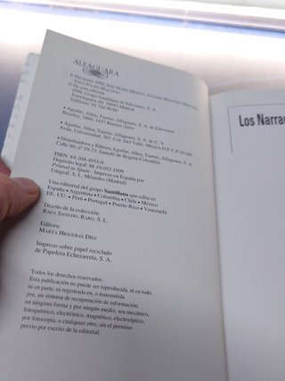 NOVELA, LOS NARRADORES CAUTIVOS - Varios Autores - 1999. Alfaguara Serie Roja