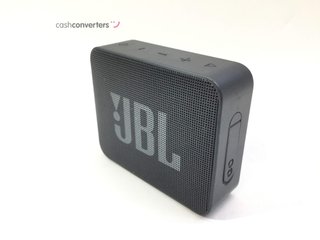altavoz portatil bluetooth jbl go essential