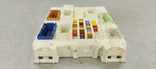 CAJA RELES / FUSIBLES FORD FOCUS LIM. 1.0 I TURBO