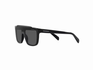 Gafas de sol Emporio Armani negras