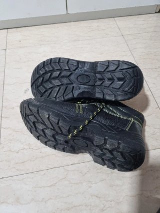 Botas de trabajo FORLI negras y amarillas