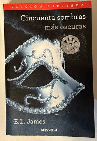 Cincuenta sombras más oscuras (Trilogía cincuen...