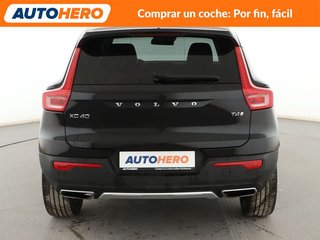 Volvo XC40 2.0 T4 Inscription 2WD