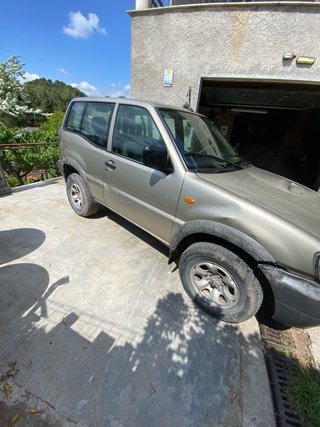 Nissan Terrano II 2002