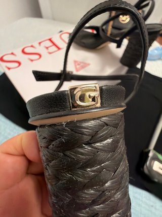 Sandalias Guess Tacón Negro