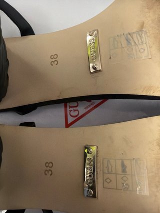 Sandalias Guess Tacón Negro