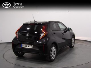 TOYOTA Aygo X Cross 1.0 VVT-I 72CV Play