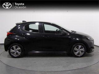TOYOTA Yaris 1.5 120H Active Plus