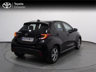 TOYOTA Yaris 1.5 120H Active Plus