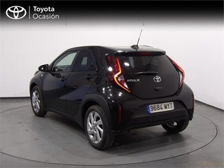 TOYOTA Aygo X Cross 1.0 VVT-I 72CV Play
