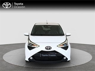 TOYOTA Aygo 5 Puertas x-play 70 Manual 5v