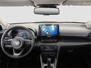 TOYOTA Yaris ACTIVE PLUS