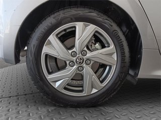 TOYOTA Yaris ACTIVE PLUS