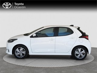 TOYOTA Yaris ACTIVE PLUS
