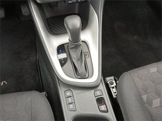 TOYOTA Yaris ACTIVE PLUS