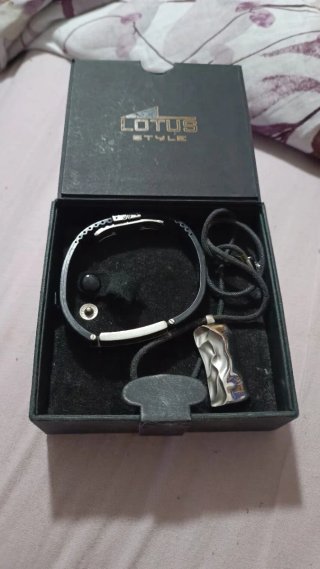 Pulsera y colgante Lotus Negra y Plata