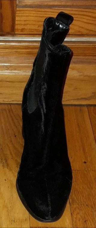 Botines negros para chica