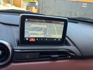 Mazda MX-5 2018 2.0i 160CV Sport...68.000km!!!