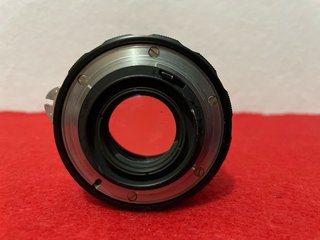 Nikon Nikkor-H Auto 50mm 1:2 Pre-AI Objetivo