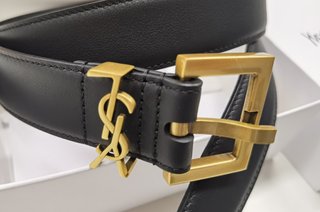 Cinturón de mujer YSL, talla 100