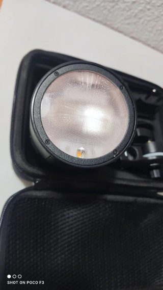 Kit Flash Godox AD100 Pro Portátil.