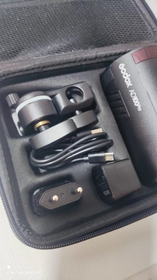 Kit Flash Godox AD100 Pro Portátil.