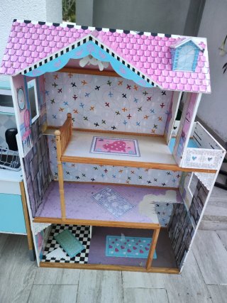 Casa de muñecas grande rosa