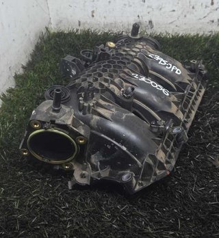 Peugeot 9802101480 colector admisión 5008 230056
