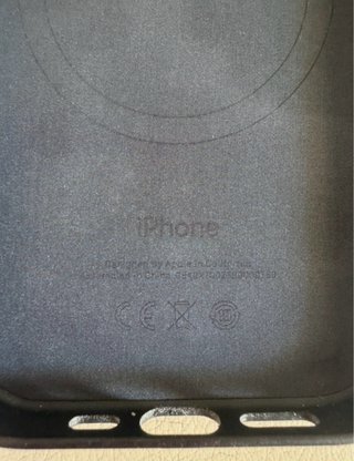 Cover iPhone 15 Pro FineWoven MagSafe Nero