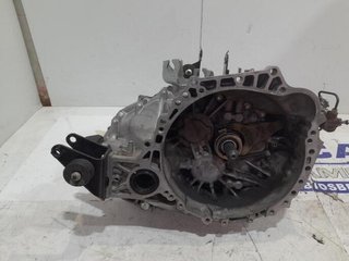 303002d151 caja toyota avensis 2.2 d-4d cat 104892
