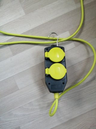 Cable alargador 15m con 4 enchufes