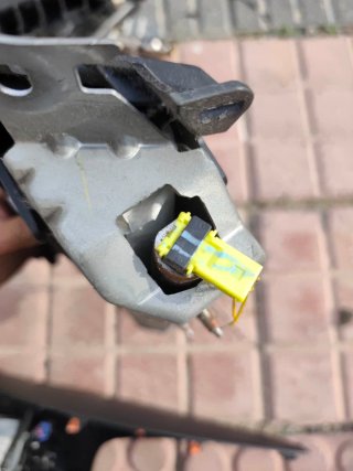 Airbag rodilla Toyota Corolla E210