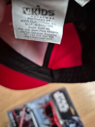 Gorra y Gafas de Sol + funda Star Wars