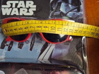 Gorra y Gafas de Sol + funda Star Wars