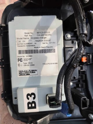 Cargador Inalámbrico Toyota Corolla E21 E210