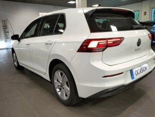 Volkswagen Golf 2021