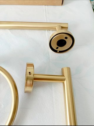 Juego 5 Accesorios Baño Dorados de Metal