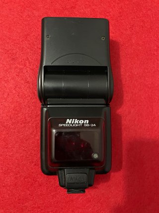 Flash Nikon SB-24 (No enciende)