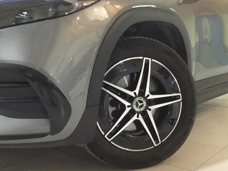 MERCEDES-BENZ EQB EQB 300 4Matic AMG Line