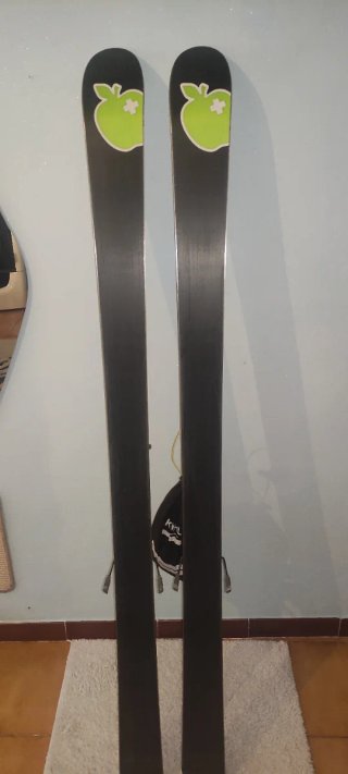 Set sci alpinismo Movement attacchi pelli