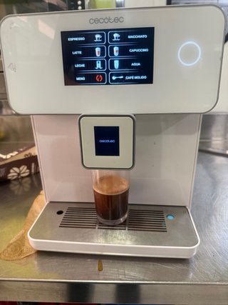 Cafetera Cecotec para repuestos
