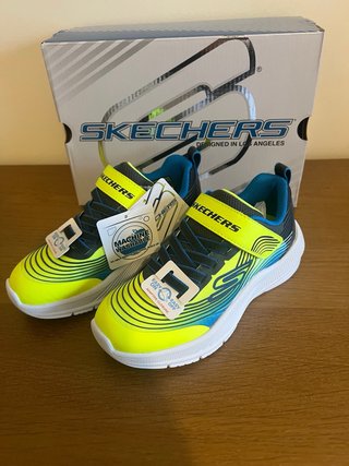 Sapatilhas Skechers Criança T27 Novas