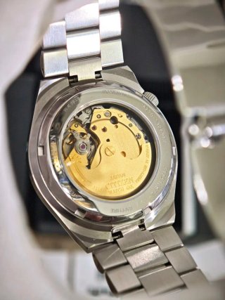 Citizen Tsuyosa Amarillo Automático