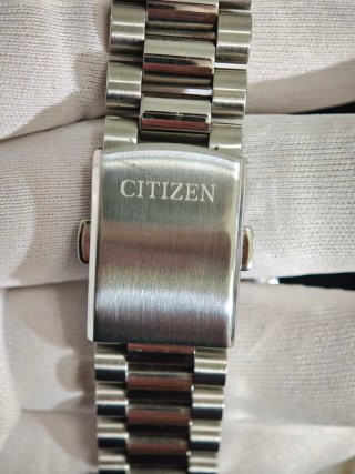 Citizen Tsuyosa Amarillo Automático